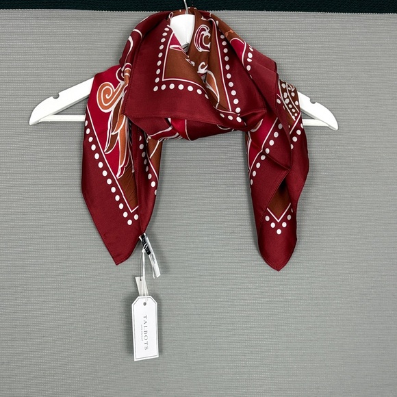Talbots Elegant 100% Silk Patterned Red Scarf - Picture 6 of 6